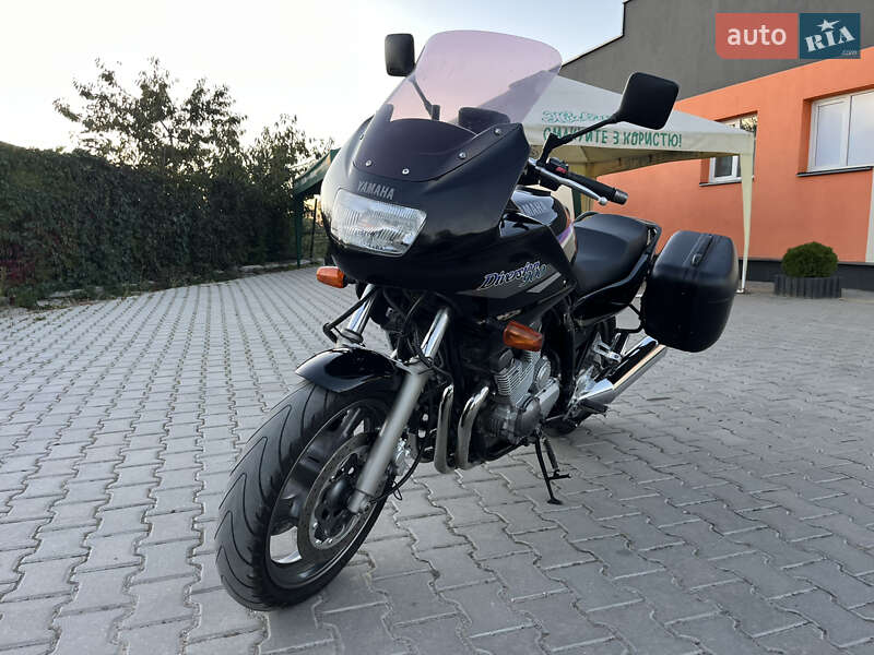 Мотоцикл Спорт-туризм Yamaha Diversion 1996 в Новій Ушиці