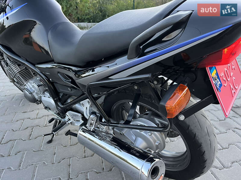 Мотоцикл Спорт-туризм Yamaha Diversion 1996 в Новій Ушиці