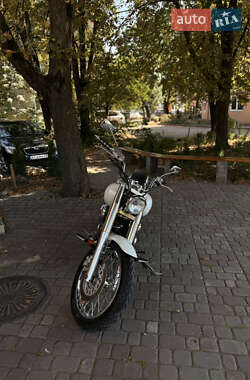 Мотоцикл Кастом Yamaha Drag Star 400 1999 в 