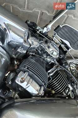 Мотоцикл Круизер Yamaha Drag Star 650 2005 в 