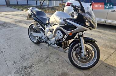 Мотоцикл Спорт-туризм Yamaha Fazer 2004 в 