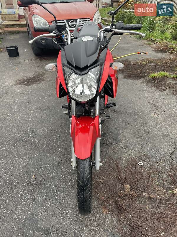 Мопеды Yamaha Fazer 2016 в Виннице фото 10 Мопеды Yamaha Fazer 2016 в Виннице