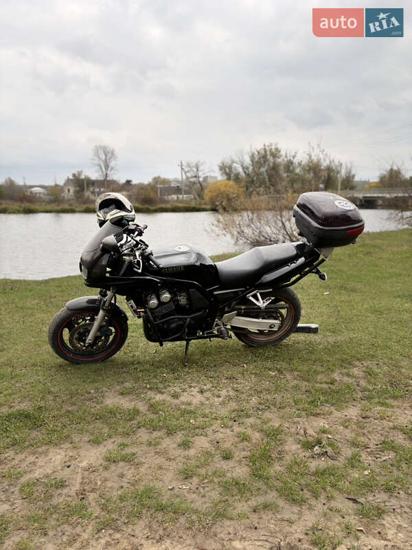Мотоцикл Спорт-туризм Yamaha Fazer 1999 в Черновцах