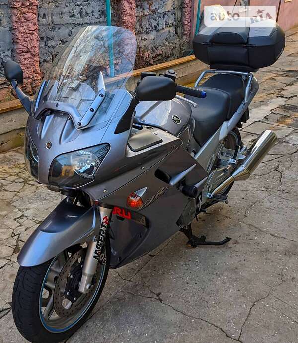 Yamaha FJR 1300 2005