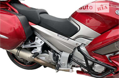 Мотоцикл Спорт-туризм Yamaha FJR 1300 2014 в 