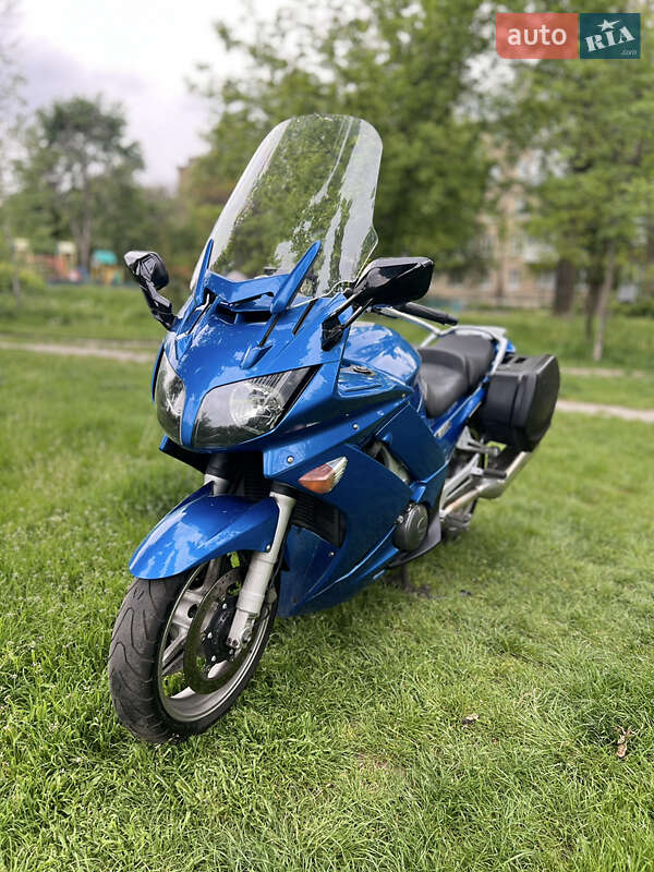 Мотоцикл Туризм Yamaha FJR 1300 2010 в 