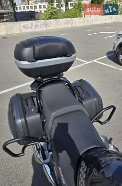 Мотоцикл Спорт-туризм Yamaha FJR 1300 2018 в 