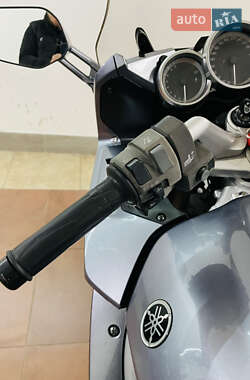 Мотоцикл Спорт-туризм Yamaha FJR 1300 2007 в 