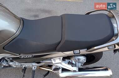 Мотоцикл Многоцелевой (All-round) Yamaha FJR 1300 2013 в  фото 14 Мотоцикл Многоцелевой (All-round) Yamaha FJR 1300 2013 в