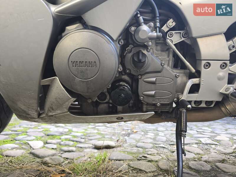 Мотоцикл Спорт-туризм Yamaha FJR 1300 2002 в Черновцах фото 6 Мотоцикл Спорт-туризм Yamaha FJR 1300 2002 в Черновцах