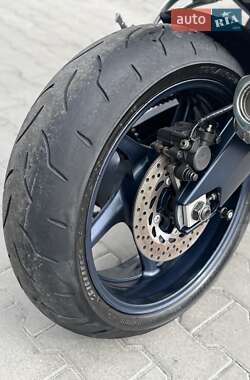 Мотоцикл Без обтекателей (Naked bike) Yamaha FZ-1 2007 в 