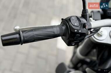 Мотоцикл Без обтекателей (Naked bike) Yamaha FZ-1 2006 в 