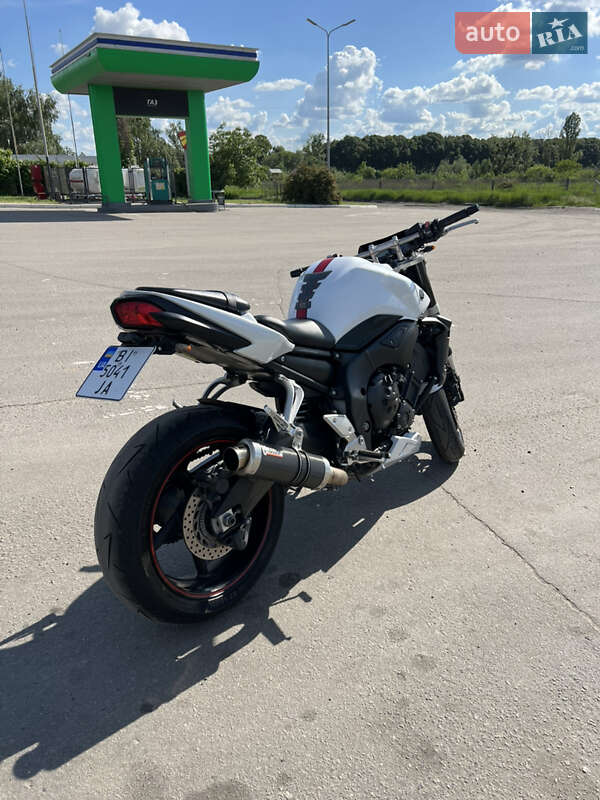 Мотоцикл Без обтекателей (Naked bike) Yamaha FZ-1 2008 в Полтаве
