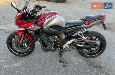 Мотоцикл Спорт-туризм Yamaha FZ-1 2011 в 