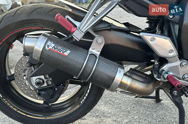 Мотоцикл Спорт-туризм Yamaha FZ-1 2011 в 