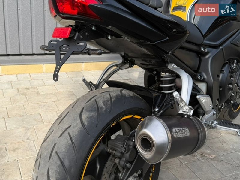 Мотоцикл Без обтекателей (Naked bike) Yamaha FZ-1 2010 в Новомосковске