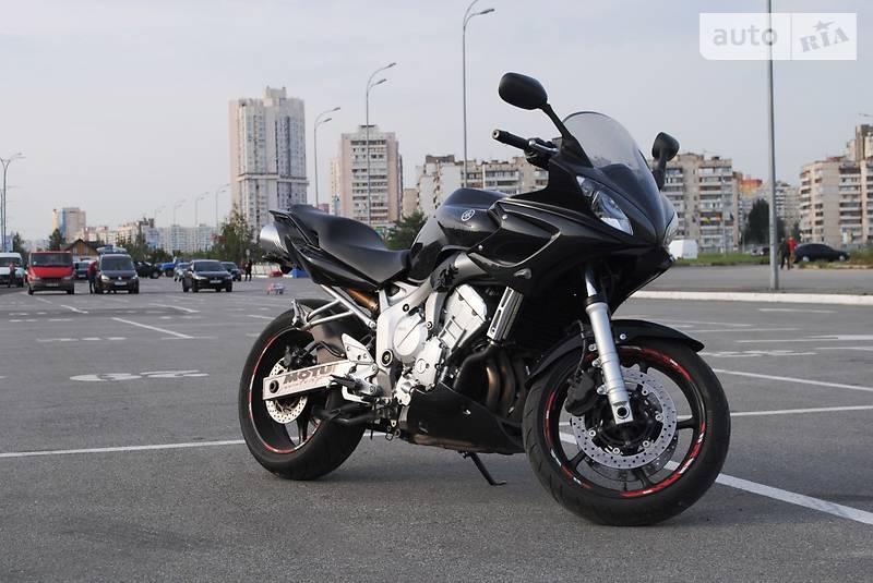 Мотоциклы Yamaha FZ-S 2005 в Киеве