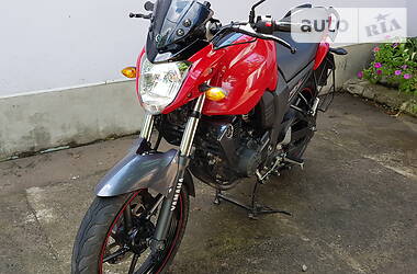 yamaha zx 700