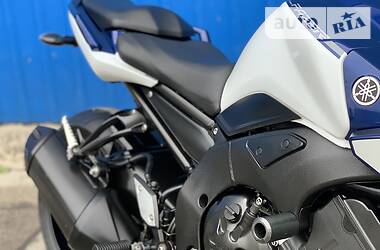 Мотоцикл Спорт-туризм Yamaha FZ1 Fazer 2015 в Киеве