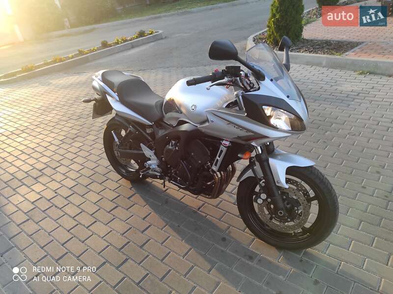 Yamaha FZ6 Fazer 2008