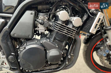 Мотоцикл Классік Yamaha FZ6 Fazer 2001 в 