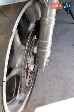 Вантажні моторолери, мотоцикли, скутери, мопеди Yamaha FZ6 Fazer 2005 в 