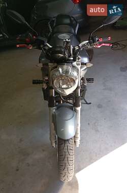 Вантажні моторолери, мотоцикли, скутери, мопеди Yamaha FZ6 Fazer 2005 в 