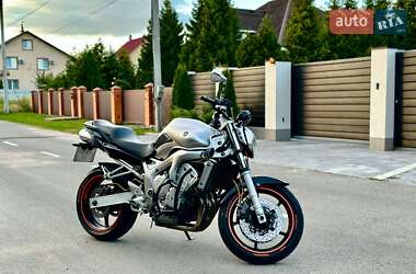 Мотоцикл Без обтекателей (Naked bike) Yamaha FZ6 Fazer 2004 в Киеве