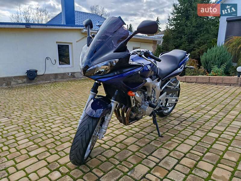 Yamaha FZ6 Fazer 2005
