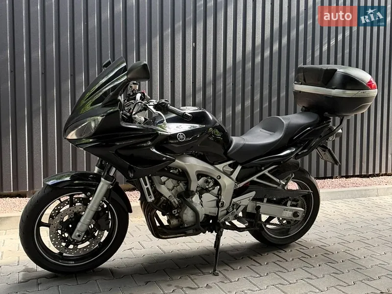 Yamaha FZ6 Fazer 2005