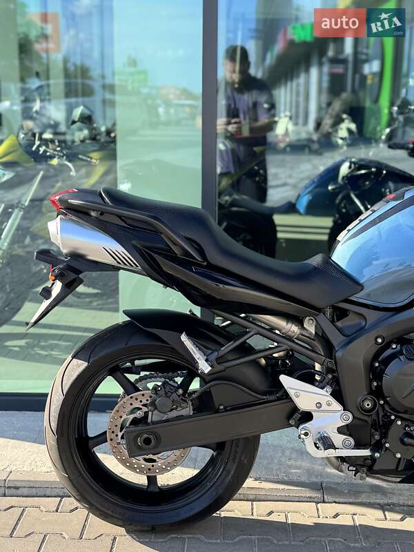 Мотоцикл Без обтікачів (Naked bike) Yamaha FZ6 N 2007 в Рівному фото 25 Мотоцикл Без обтікачів (Naked bike) Yamaha FZ6 N 2007 в Рівному