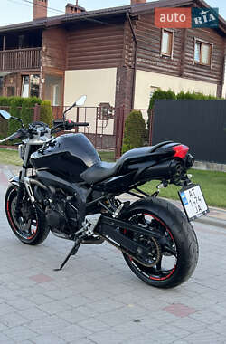 Мотоцикл Классик Yamaha FZ6 N 2005 в  фото 11 Мотоцикл Классик Yamaha FZ6 N 2005 в