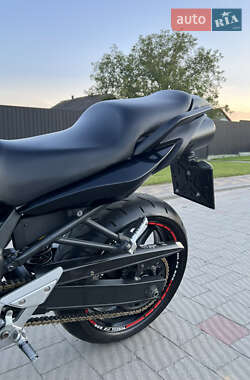 Мотоцикл Классик Yamaha FZ6 N 2005 в  фото 14 Мотоцикл Классик Yamaha FZ6 N 2005 в