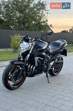 Мотоцикл Классик Yamaha FZ6 N 2005 в  фото 18 Мотоцикл Классик Yamaha FZ6 N 2005 в