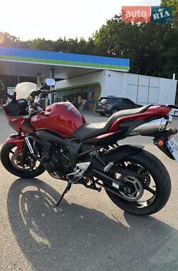 Мотоцикл Спорт-туризм Yamaha FZ6 S2 2007 в 