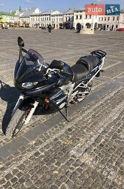 Мотоцикл Спорт-туризм Yamaha FZ6 S 2004 в 