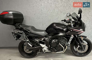 Мотоцикл Туризм Yamaha FZ6 S 2007 в 