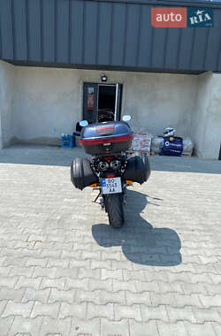 Мотоцикл Спорт-туризм Yamaha FZ6 S 2004 в 