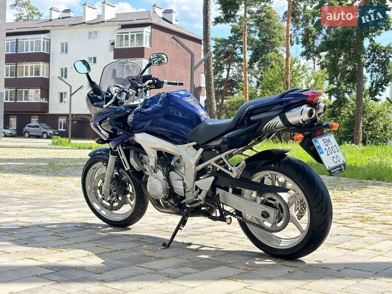 Мотоцикл Спорт-туризм Yamaha FZ6 S 2004 в Ахтырке