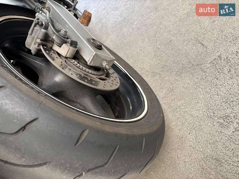Мотоцикл Спорт-туризм Yamaha FZ6 S 2008 в Чернігові фото 11 Мотоцикл Спорт-туризм Yamaha FZ6 S 2008 в Чернігові