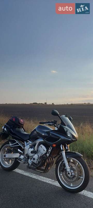 Мотоцикл Спорт-туризм Yamaha FZ6 S 2005 в Миколаєві фото 2 Мотоцикл Спорт-туризм Yamaha FZ6 S 2005 в Миколаєві