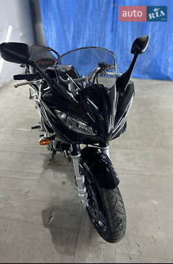 Мотоцикл Туризм Yamaha FZ6 2005 в 