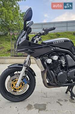 Мотоцикл Спорт-туризм Yamaha FZ6 1999 в 