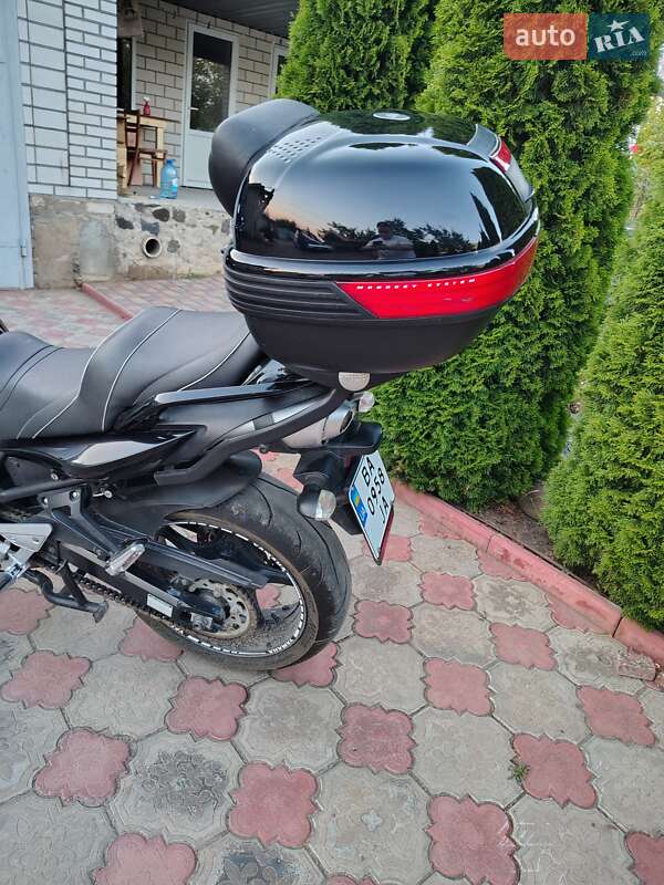 Мотоцикл Спорт-туризм Yamaha FZ6 2009 в Завалье