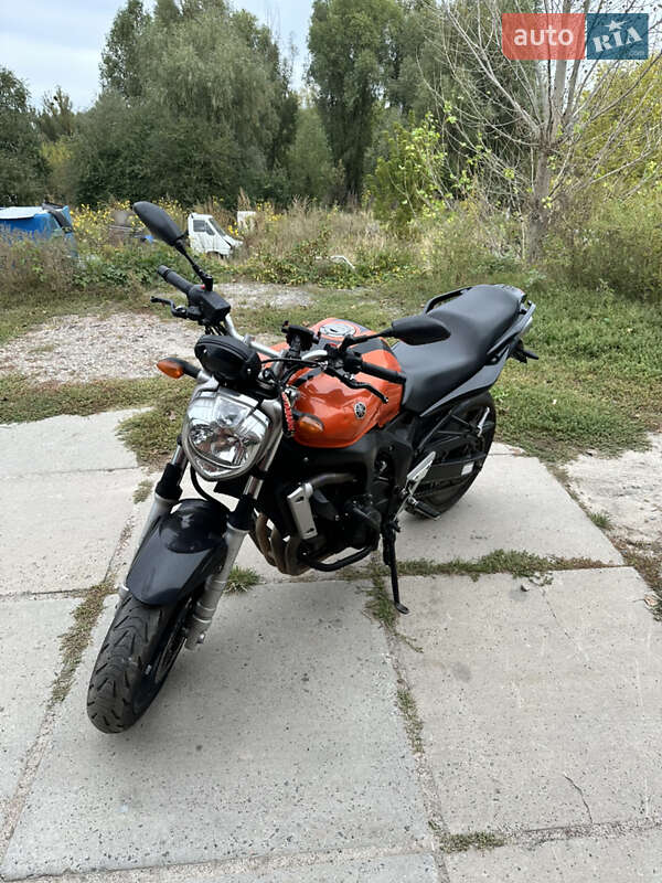 Yamaha FZ6 2006