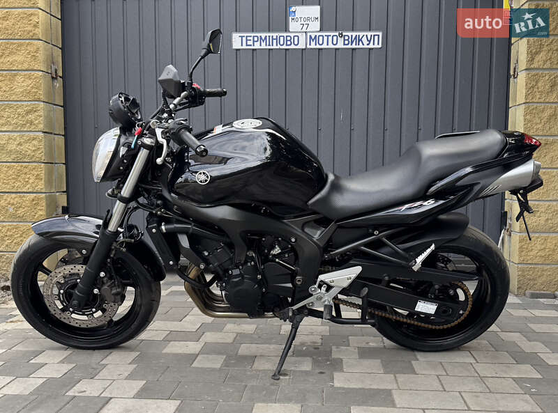 Мотоцикл Без обтекателей (Naked bike) Yamaha FZ6 2006 в Новомосковске
