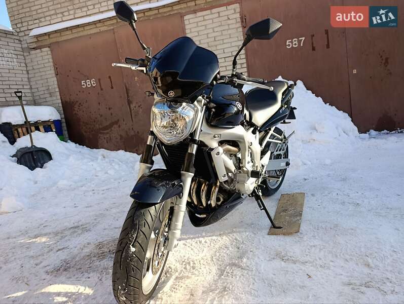 Мотоцикл Без обтекателей (Naked bike) Yamaha FZ6 2006 в Луцке