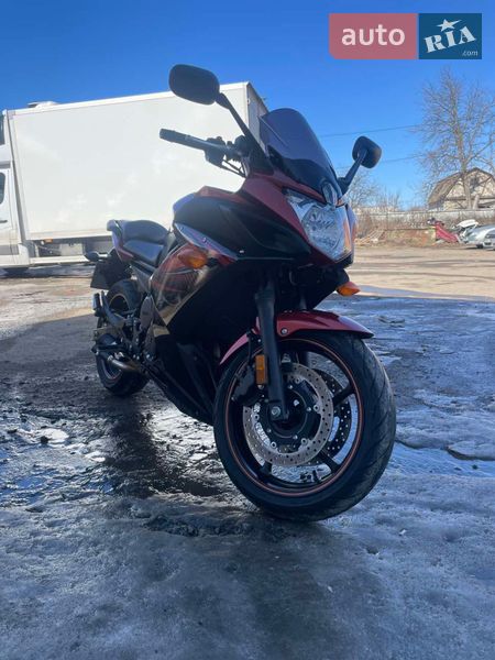 Мотоцикл Без обтекателей (Naked bike) Yamaha FZ6 2016 в Ладыжине