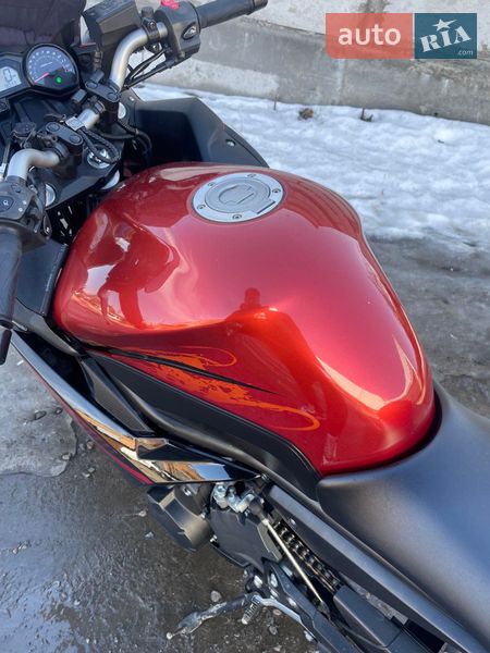 Мотоцикл Без обтекателей (Naked bike) Yamaha FZ6 2016 в Ладыжине