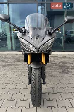 Мотоцикл Спорт-туризм Yamaha FZ8 2014 в 